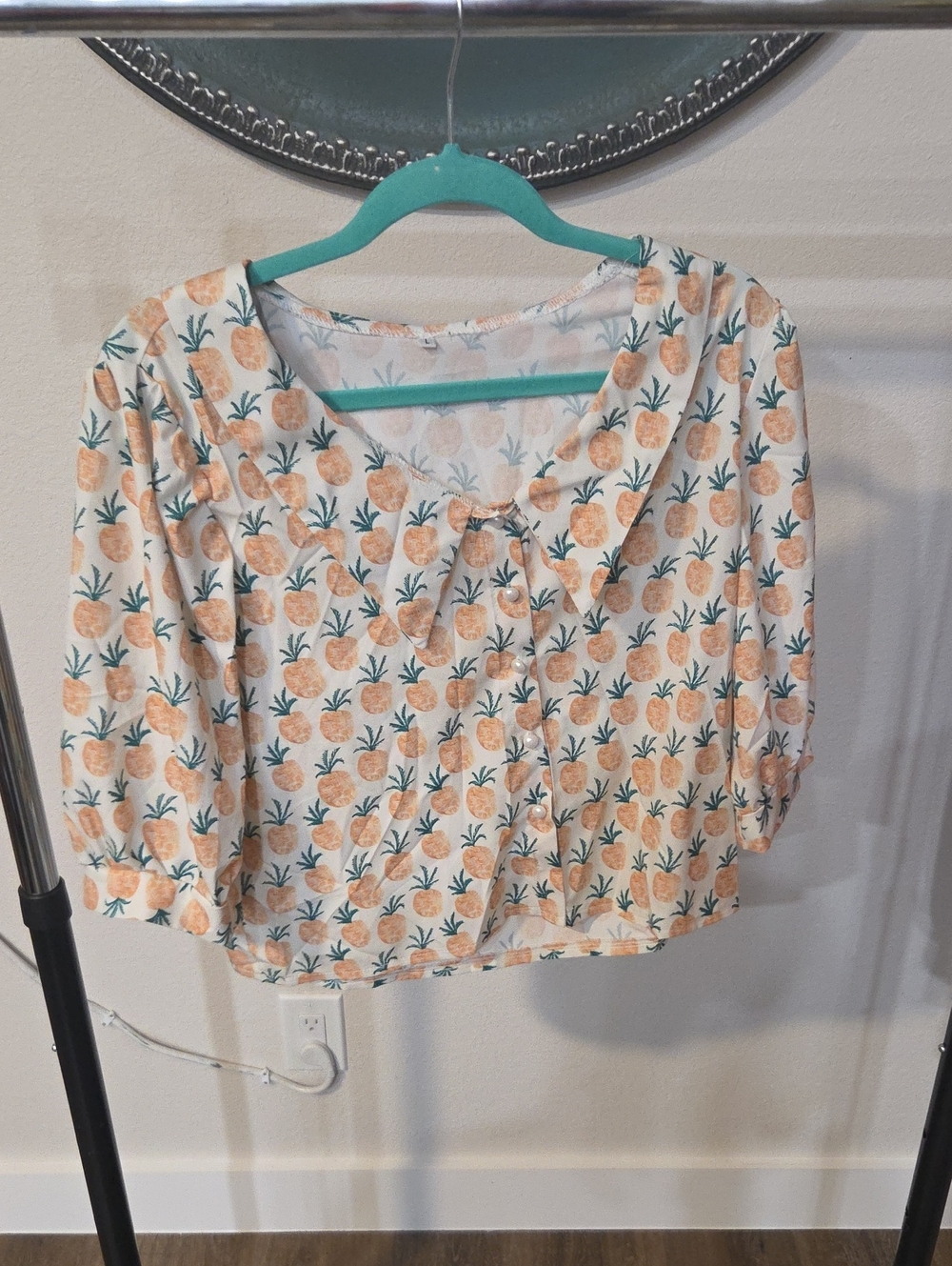 SHEIN Cream Pineapple Print Cropped Top with Teal Accents